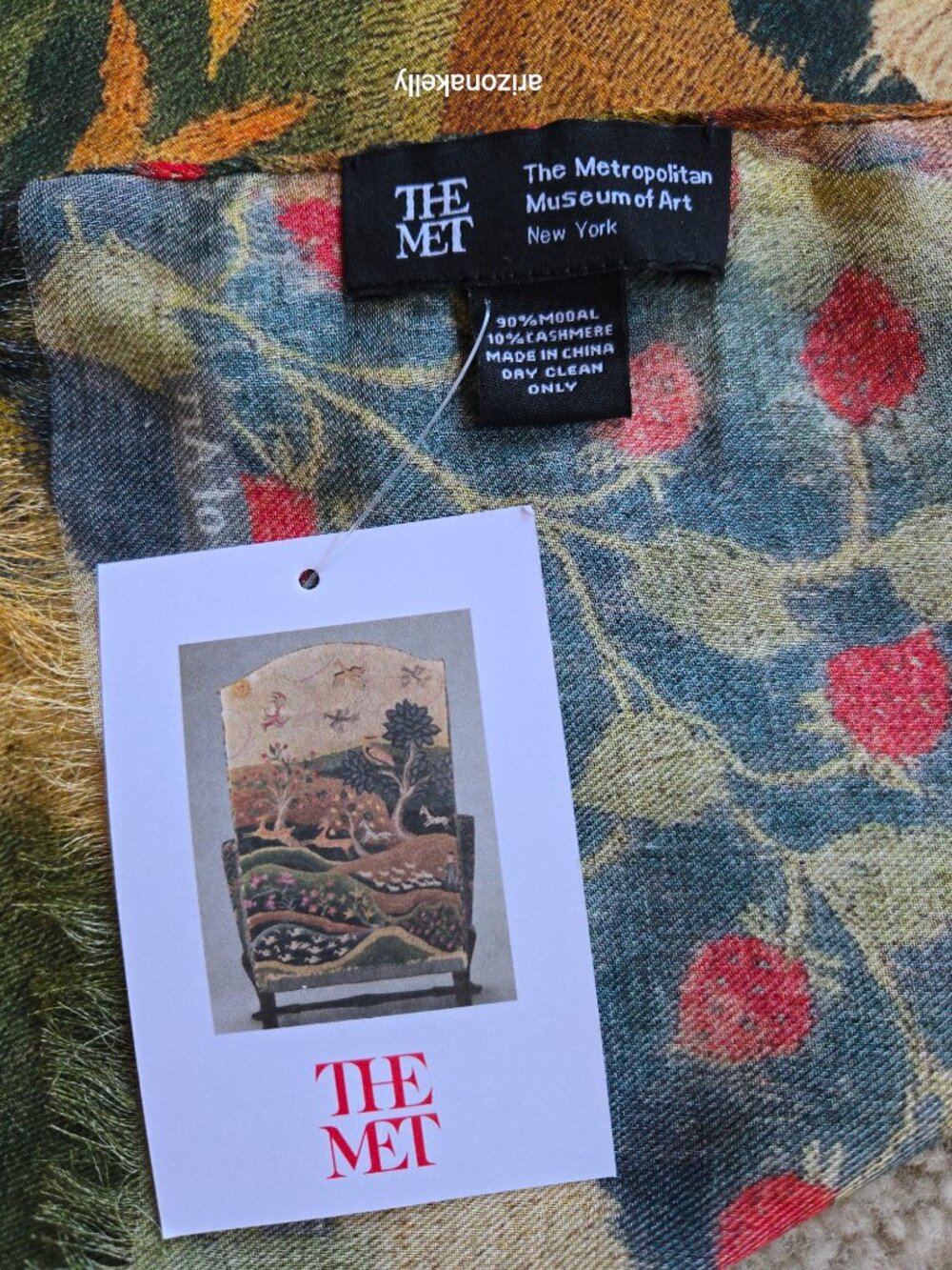 NWT The Met Modal Cashmere Scarf American Folk Art Museum - Picture 2 of 15